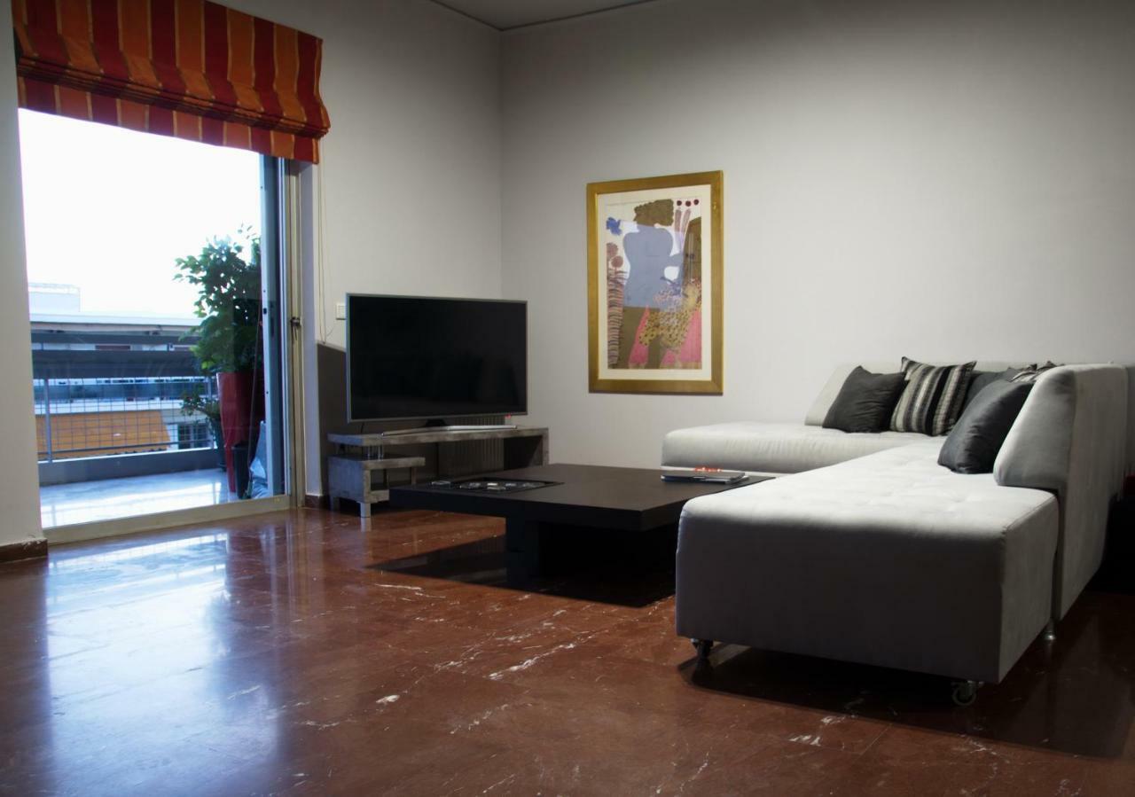 Modern & Classy Central Apartment Атина Екстериор снимка